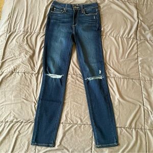 PAIGE Denim Hoxton Ankle Pants